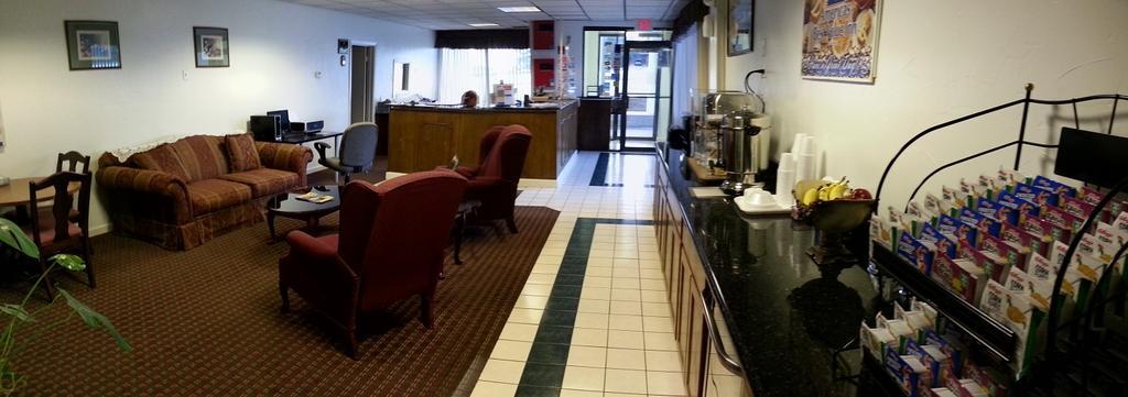 Americas Best Value Inn Bowie Екстериор снимка